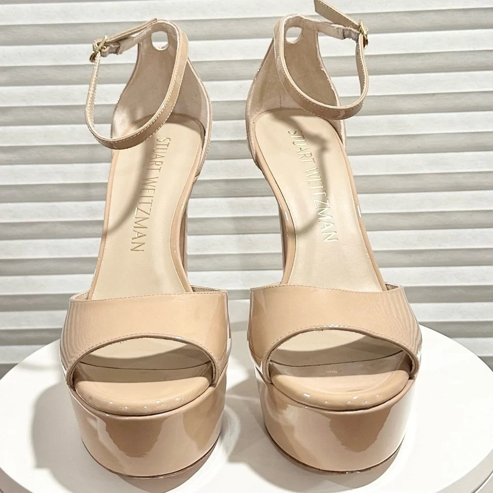 🌹STUART WEITZMAN 🌹 Discoplatform Nudistcurve Patent Leather Sandals Size: 10B